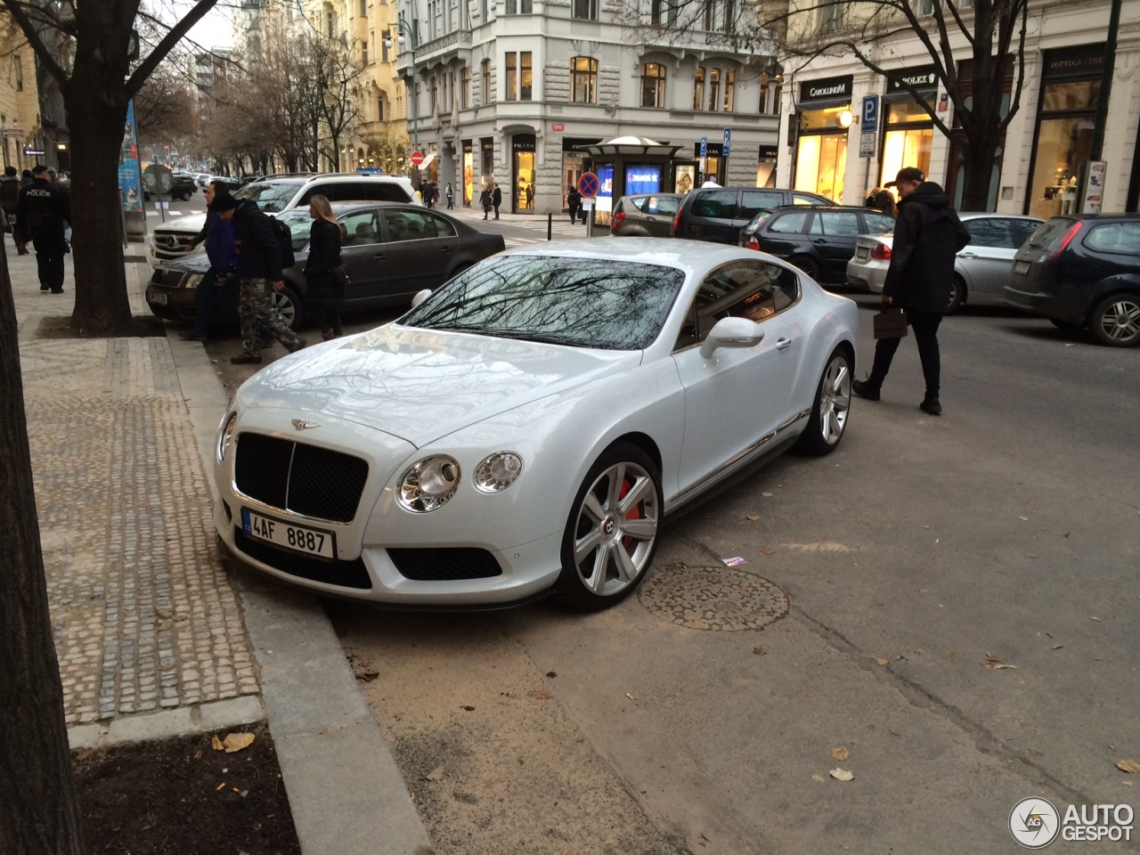 Bentley Continental GT V8