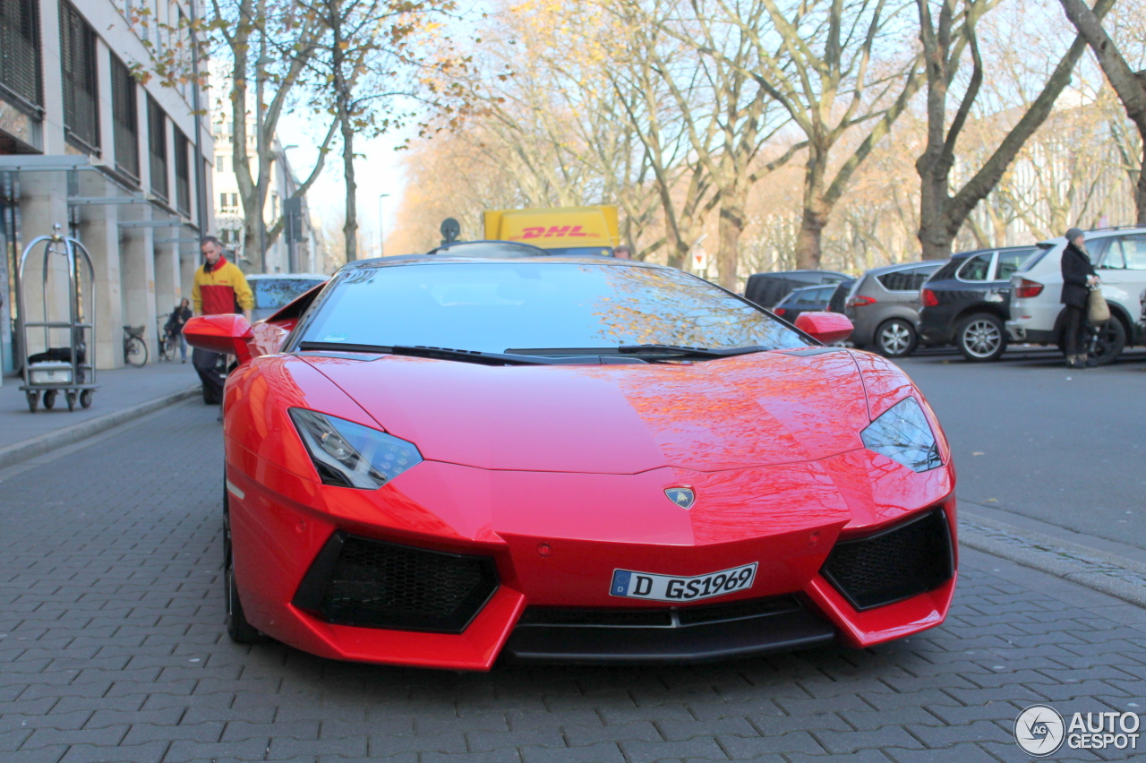 Lamborghini Aventador LP700-4 Roadster