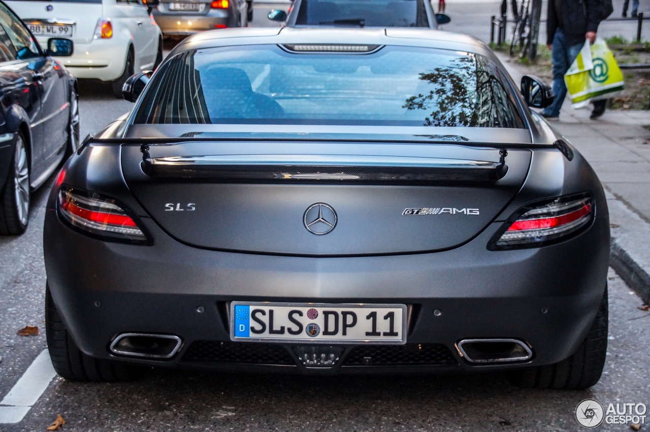 Mercedes-Benz SLS AMG GT Final Edition