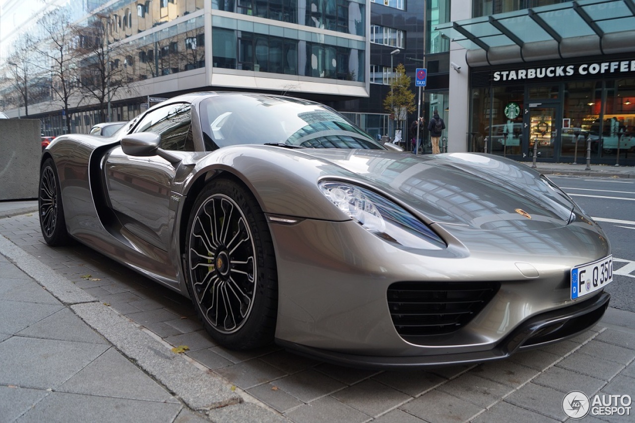 Porsche 918 Spyder