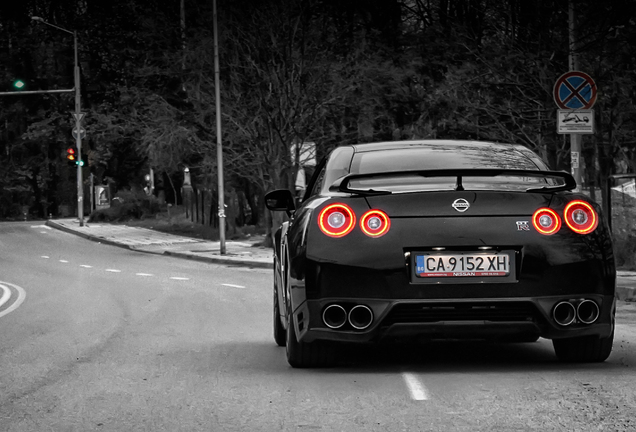 Nissan GT-R 2014