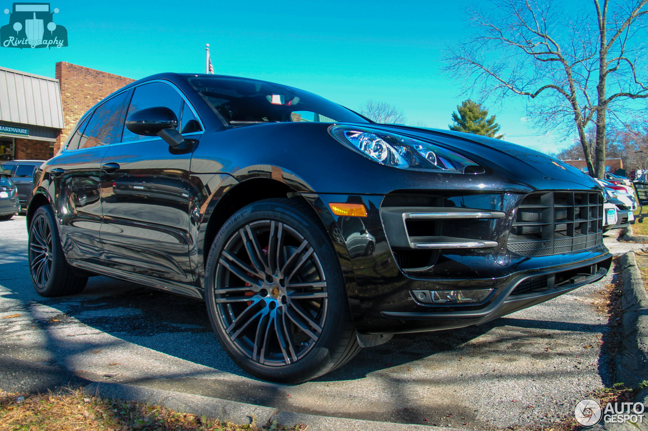 Porsche 95B Macan Turbo