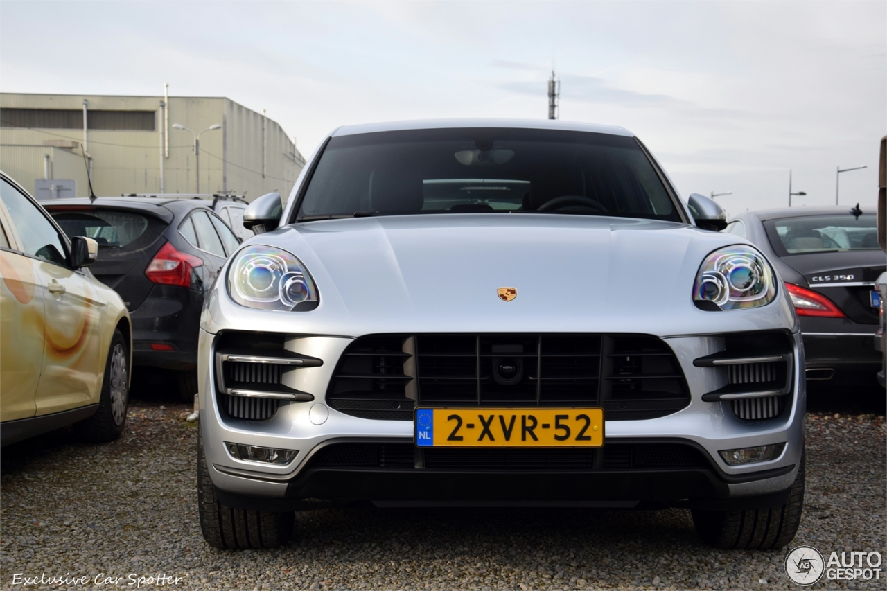 Porsche 95B Macan Turbo