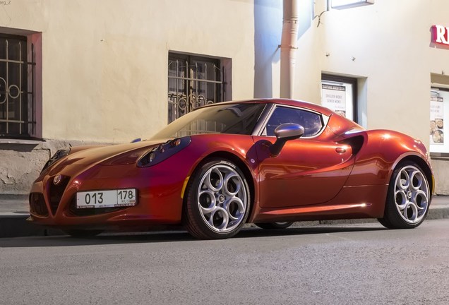 Alfa Romeo 4C Coupé