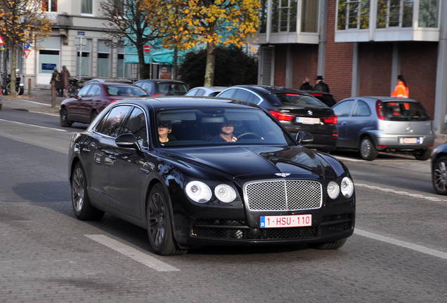 Bentley Flying Spur V8