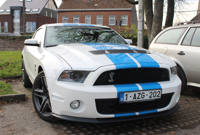 Ford Mustang Shelby GT500 2010