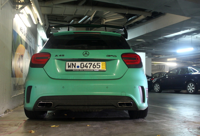 Mercedes-Benz A 45 AMG