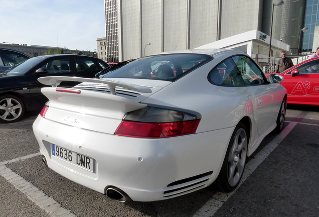 Porsche 996 Turbo