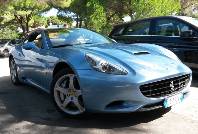 Ferrari California