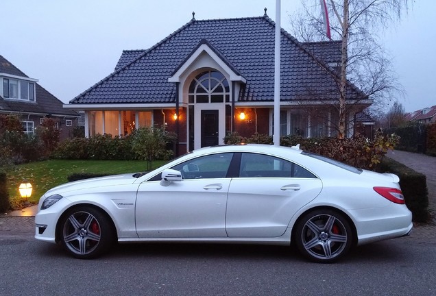 Mercedes-Benz CLS 63 AMG S C218