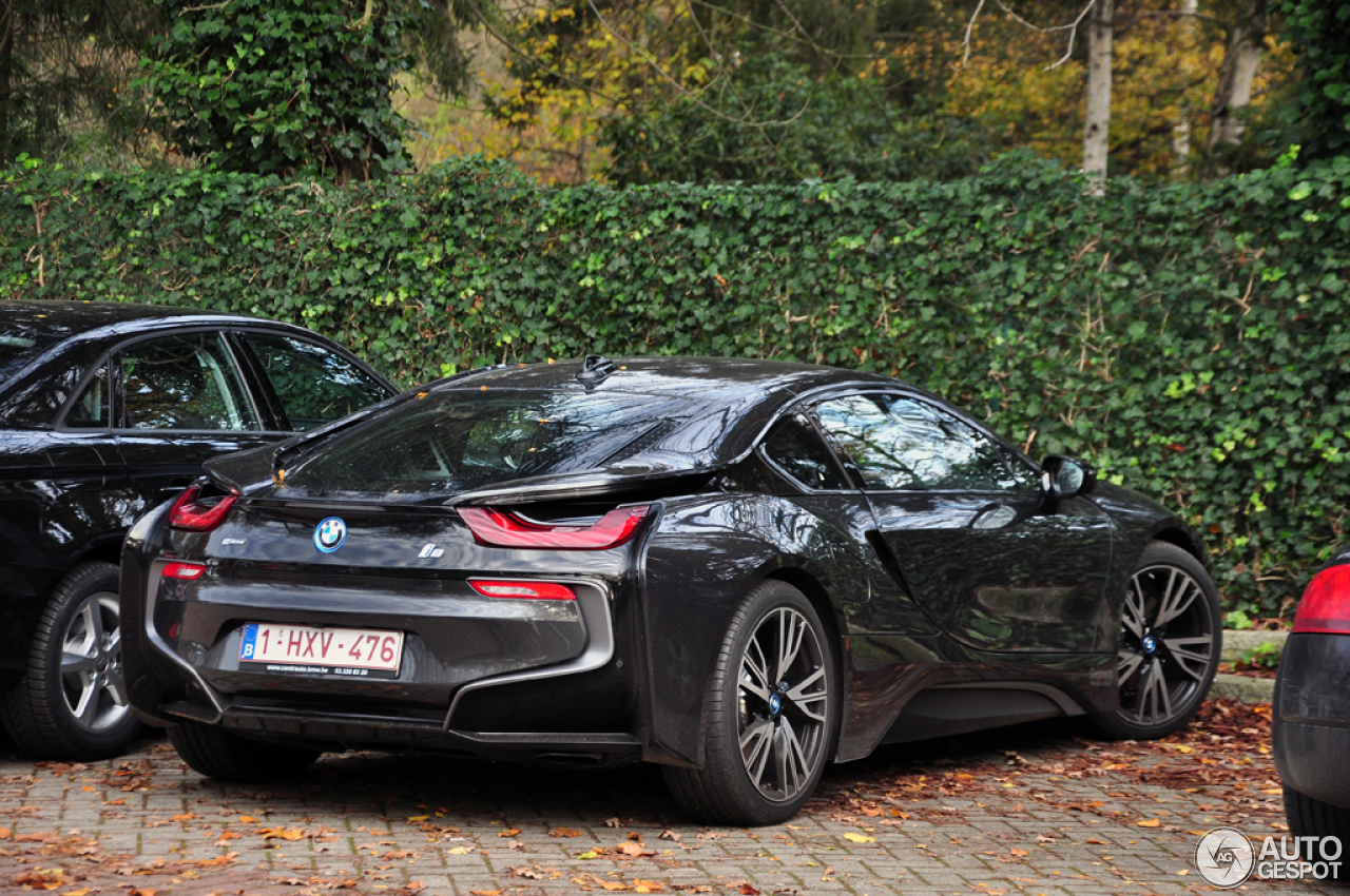 BMW i8