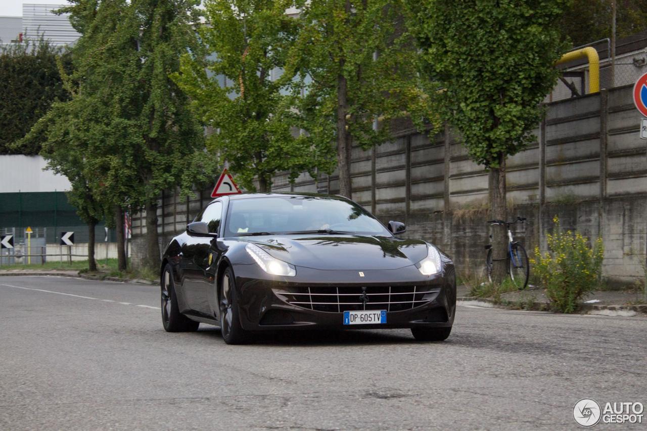 Ferrari FF