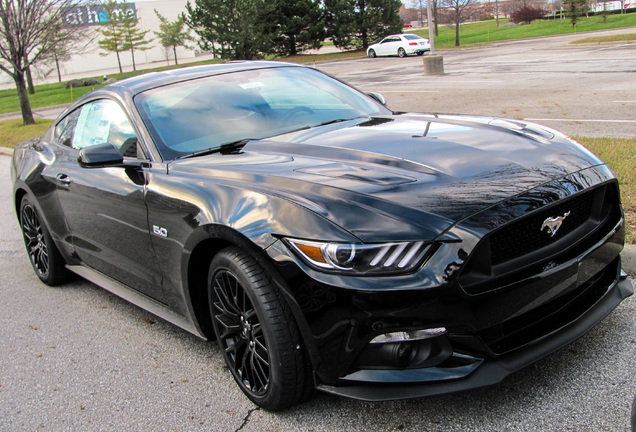 Ford Mustang GT 2015