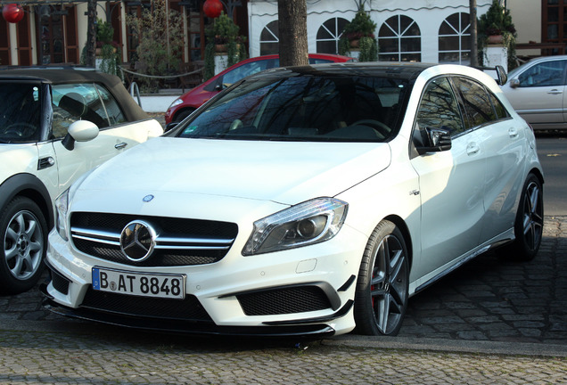 Mercedes-Benz A 45 AMG