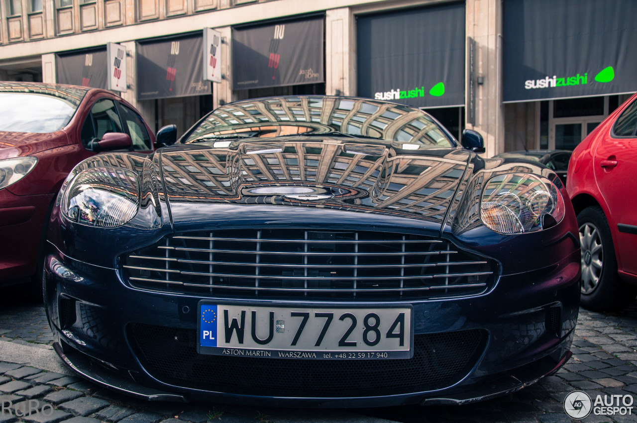 Aston Martin DBS Volante