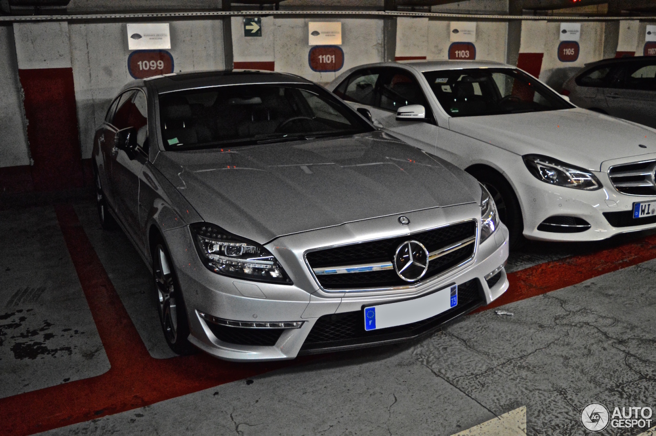 Mercedes-Benz CLS 63 AMG X218 Shooting Brake