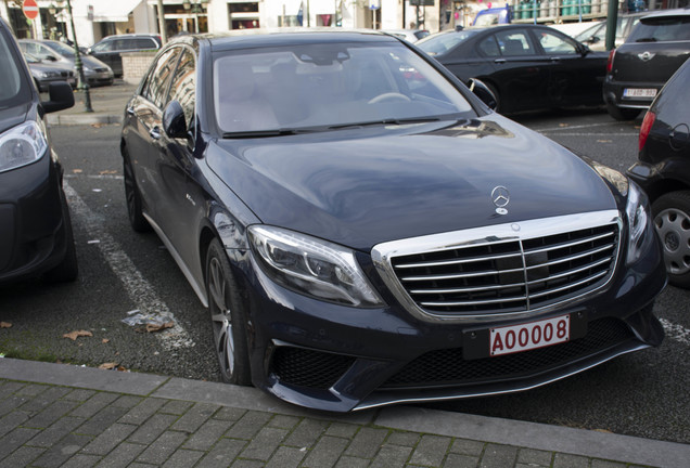 Mercedes-Benz S 63 AMG V222