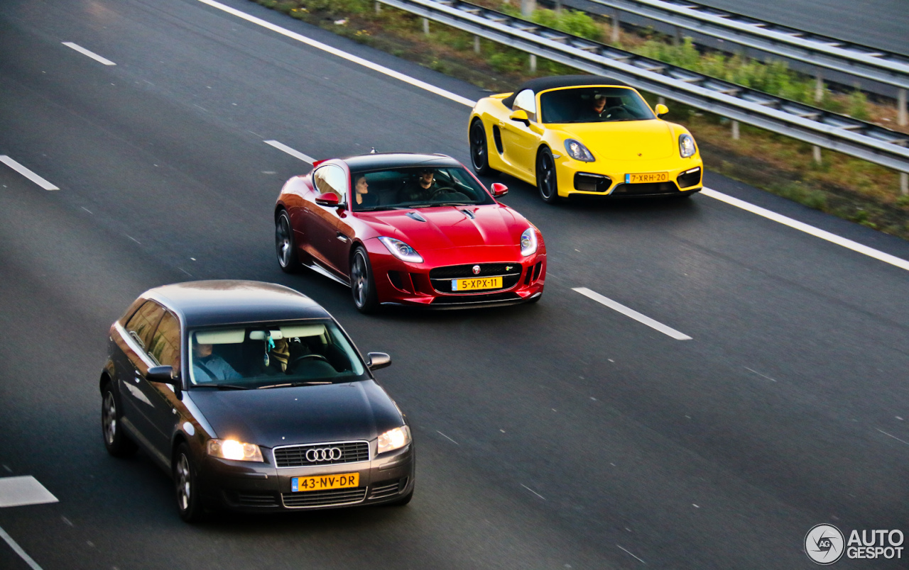 Jaguar F-TYPE R Coupé