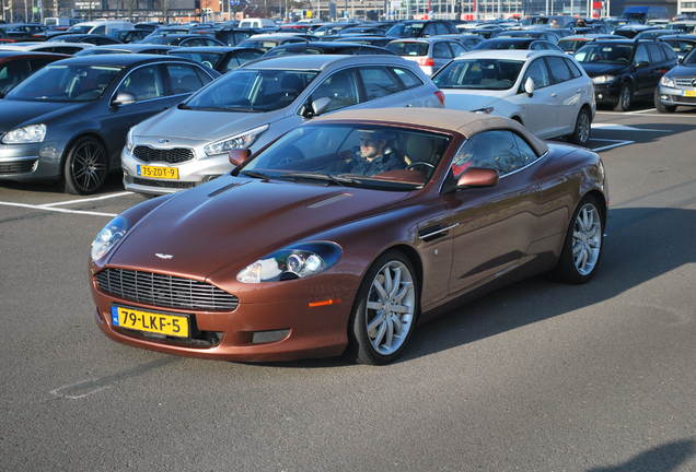 Aston Martin DB9 Volante