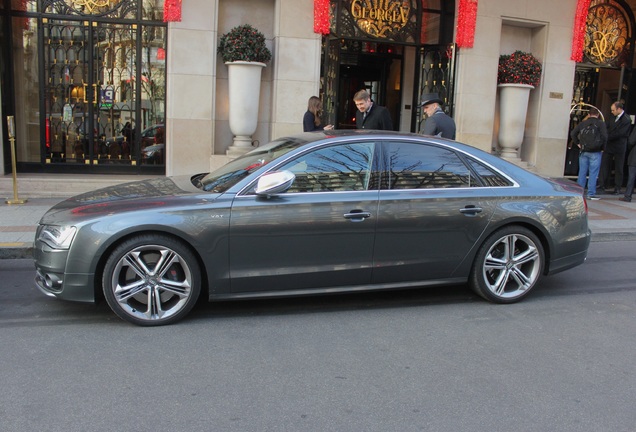 Audi S8 D4