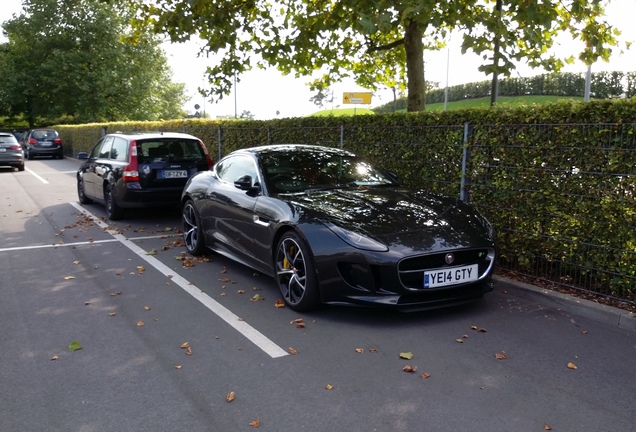 Jaguar F-TYPE R Coupé