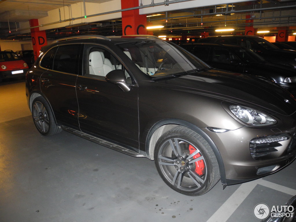 Porsche 958 Cayenne Turbo S