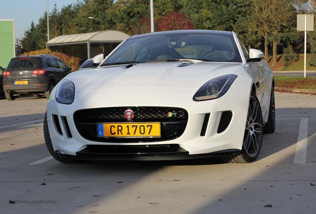 Jaguar F-TYPE R Coupé