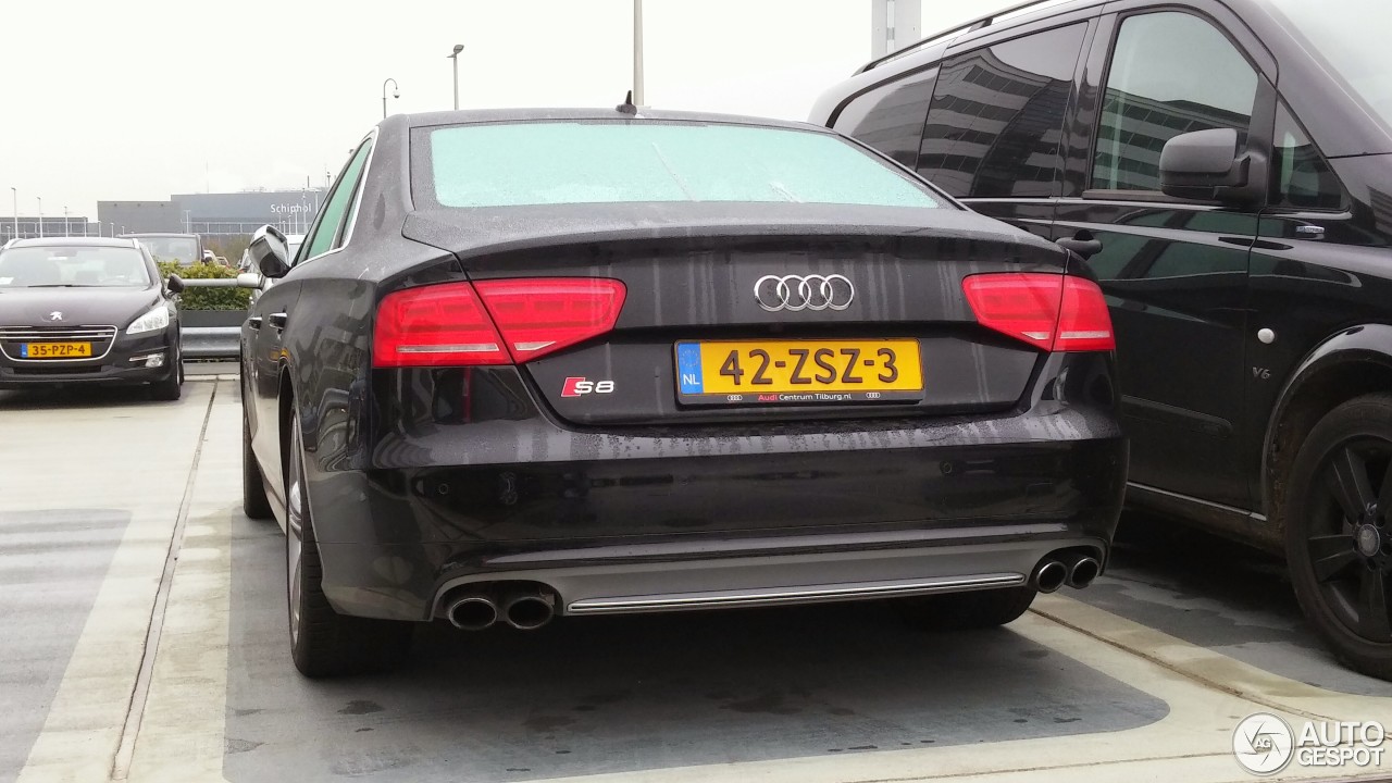 Audi S8 D4