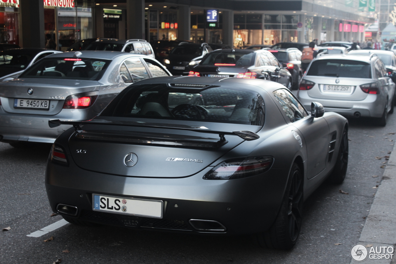 Mercedes-Benz SLS AMG GT Final Edition