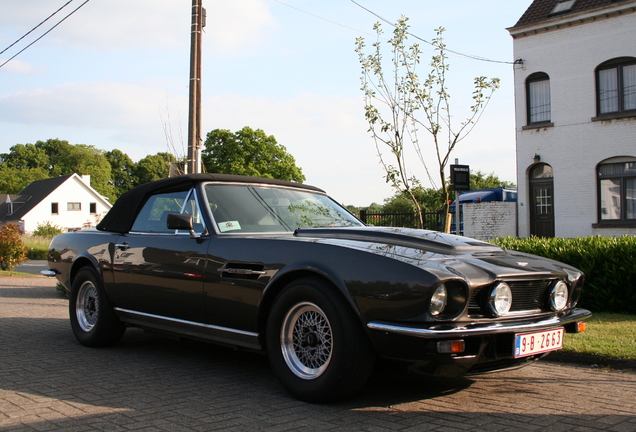 Aston Martin V8 Volante Series 1 (1978-1986)