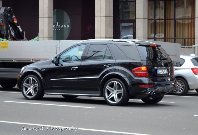 Mercedes-Benz ML 63 AMG W164 2009