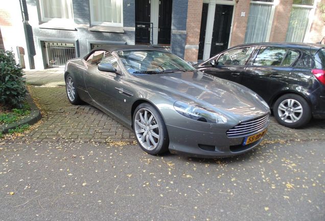 Aston Martin DB9 Volante