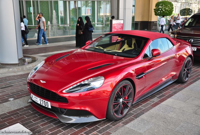 Aston Martin Vanquish Volante