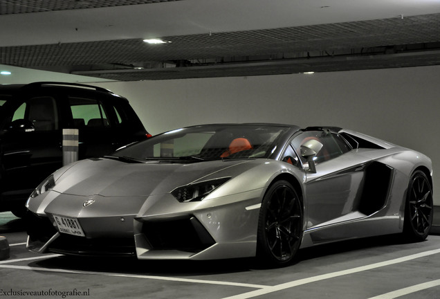 Lamborghini Aventador LP700-4 Roadster