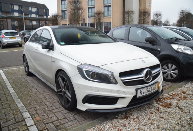 Mercedes-Benz A 45 AMG