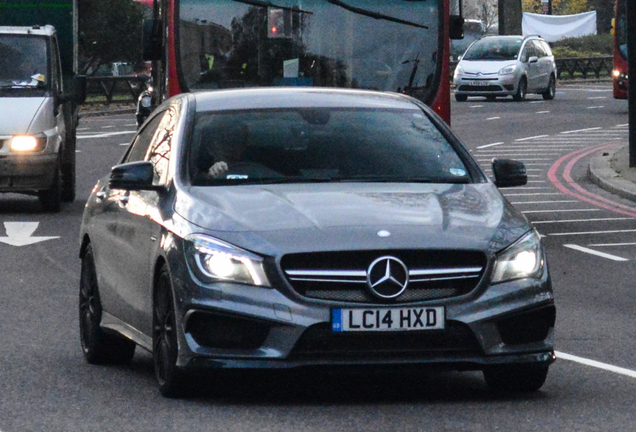 Mercedes-Benz CLA 45 AMG C117