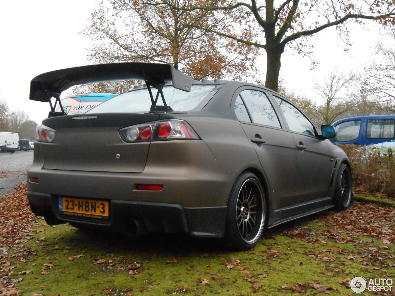 Mitsubishi Lancer Evolution X