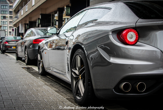 Ferrari FF