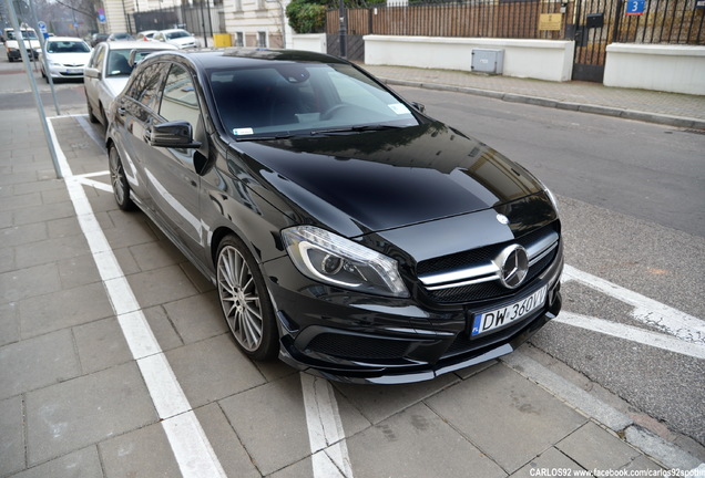 Mercedes-Benz A 45 AMG