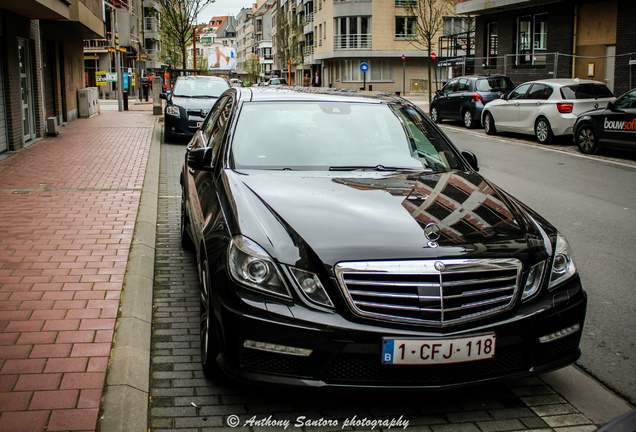 Mercedes-Benz E 63 AMG W212 V8 Biturbo