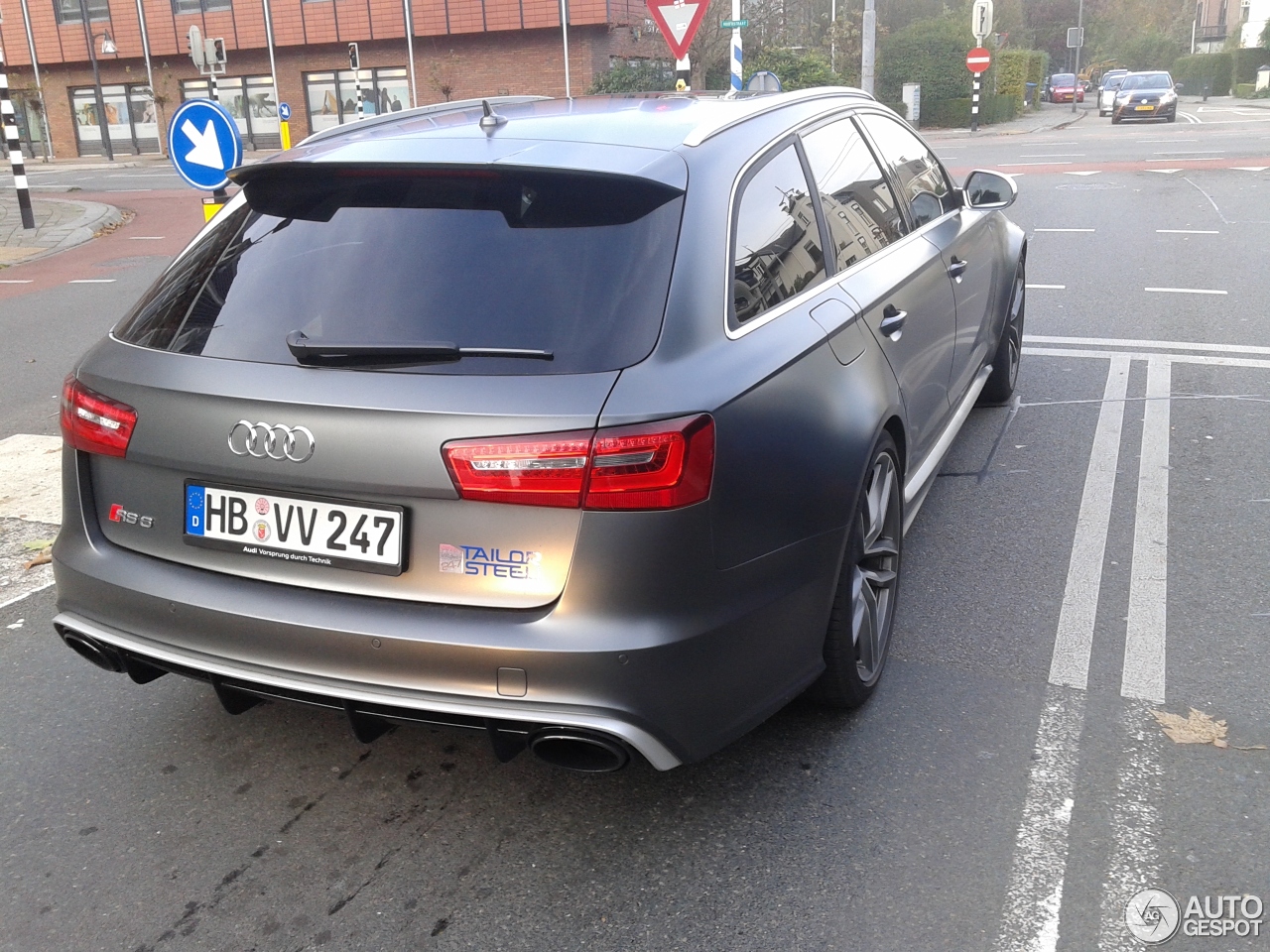 Audi RS6 Avant C7