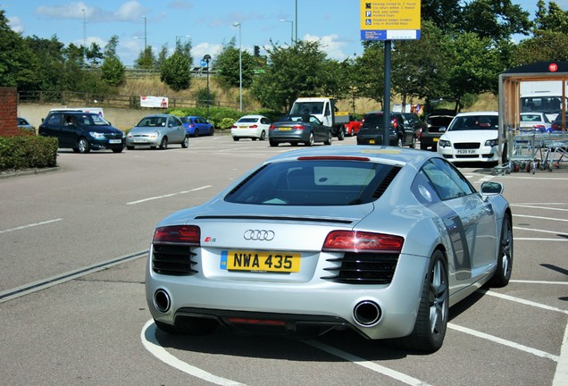 Audi R8 2013