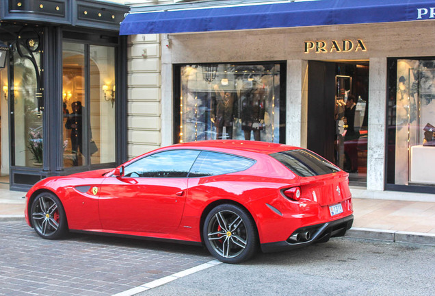 Ferrari FF