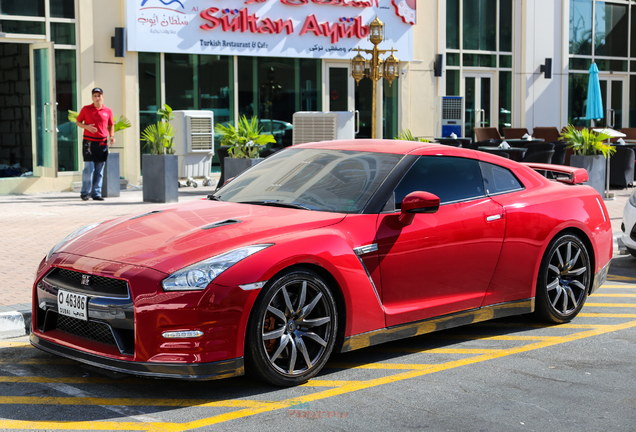 Nissan GT-R 2013