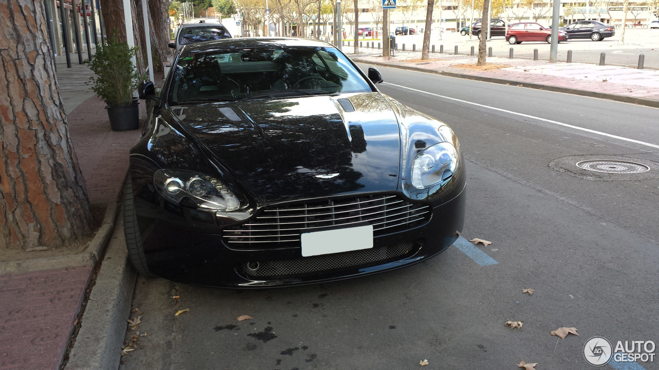 Aston Martin V8 Vantage N400