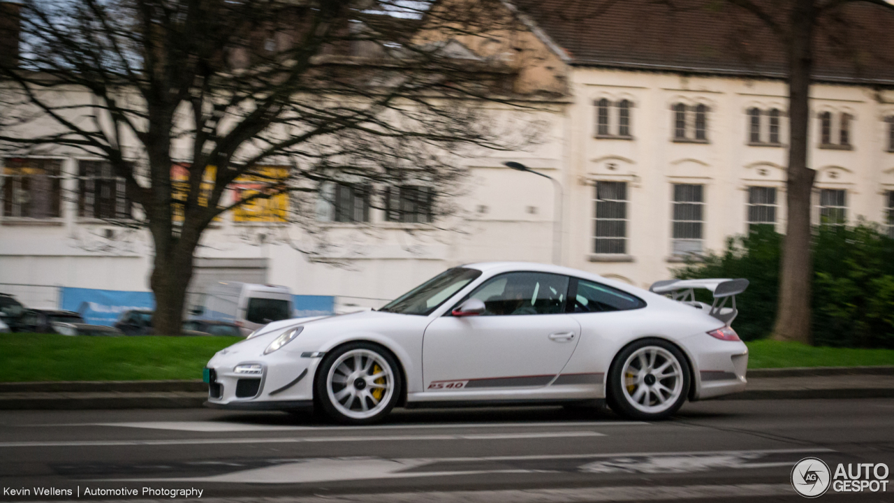 Porsche 997 GT3 RS 4.0