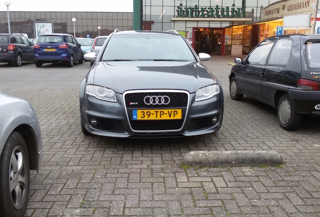 Audi RS4 Avant B7