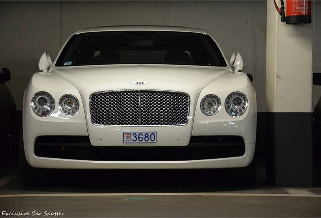 Bentley Flying Spur V8