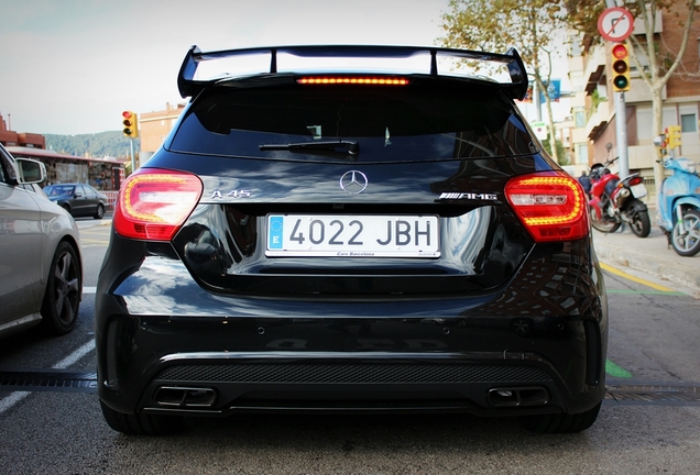 Mercedes-Benz A 45 AMG