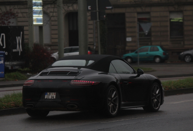 Porsche 991 Carrera 4 Cabriolet MkII